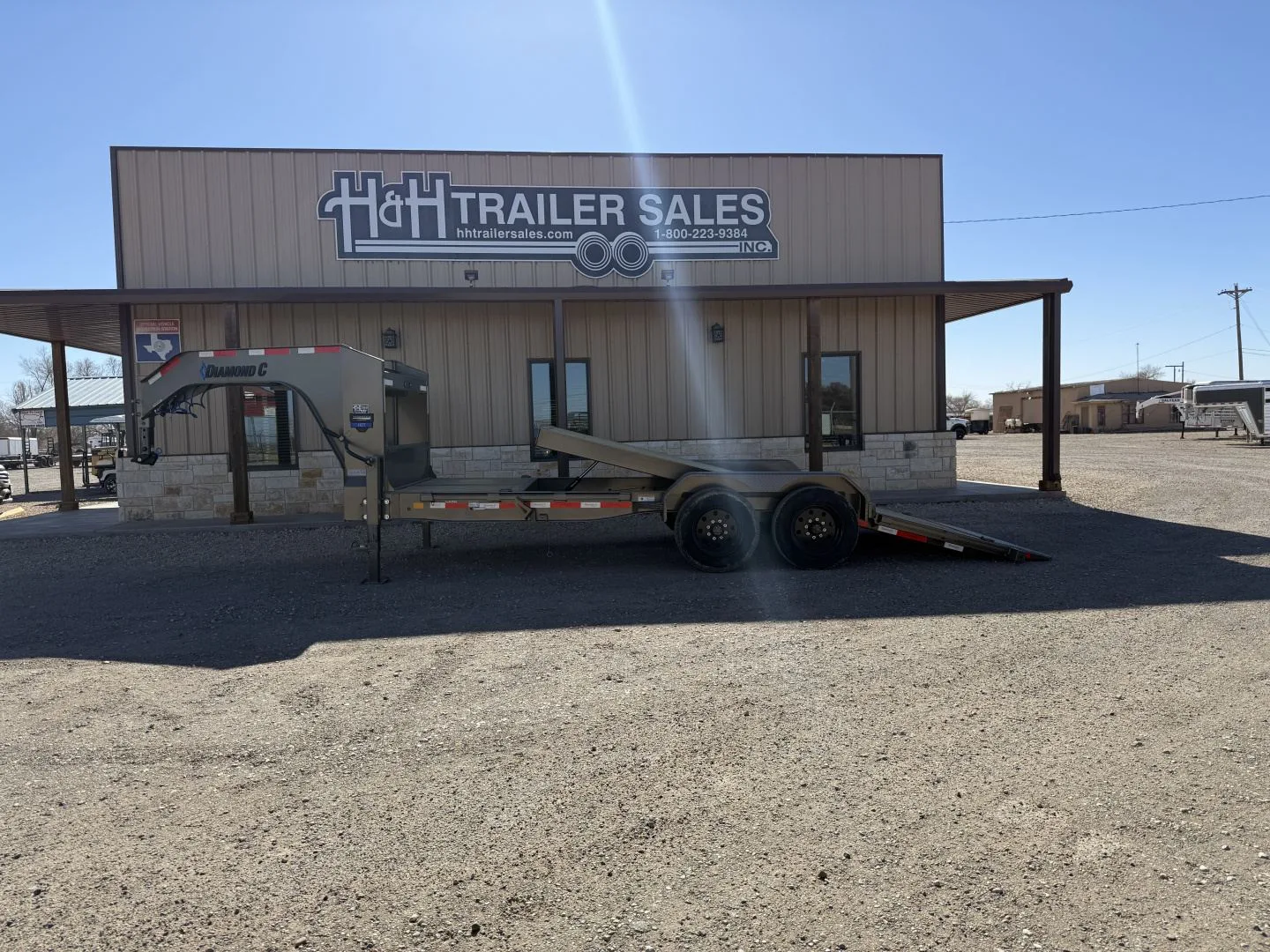 Diamond C Tilt Trailer